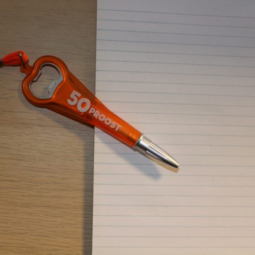 Pen-Opener - 50 Proost - Oranje bij debadeend.nl